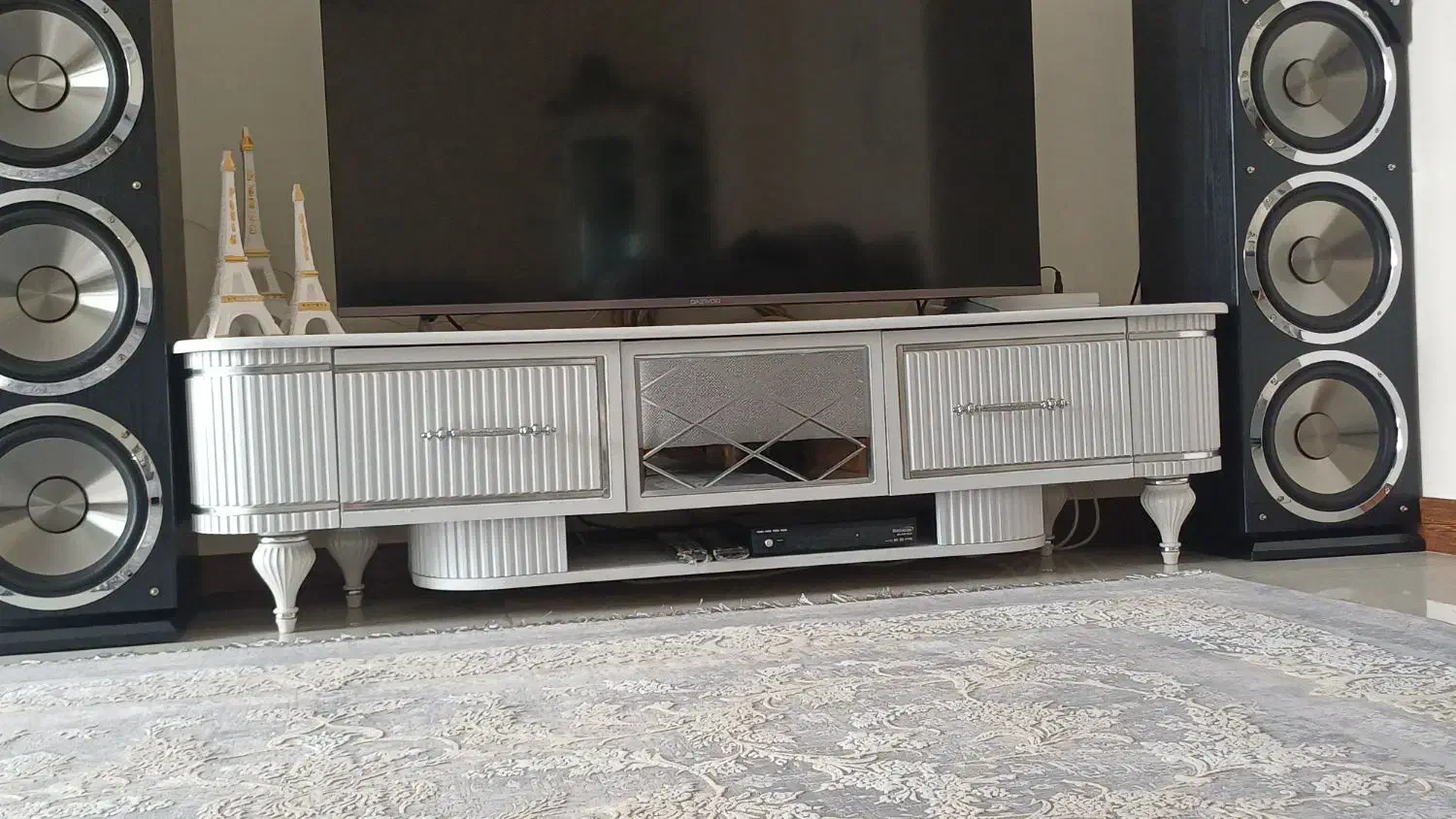 میزتلویزیون در حد نو|میز تلویزیون|وحیدیه, |دیوار