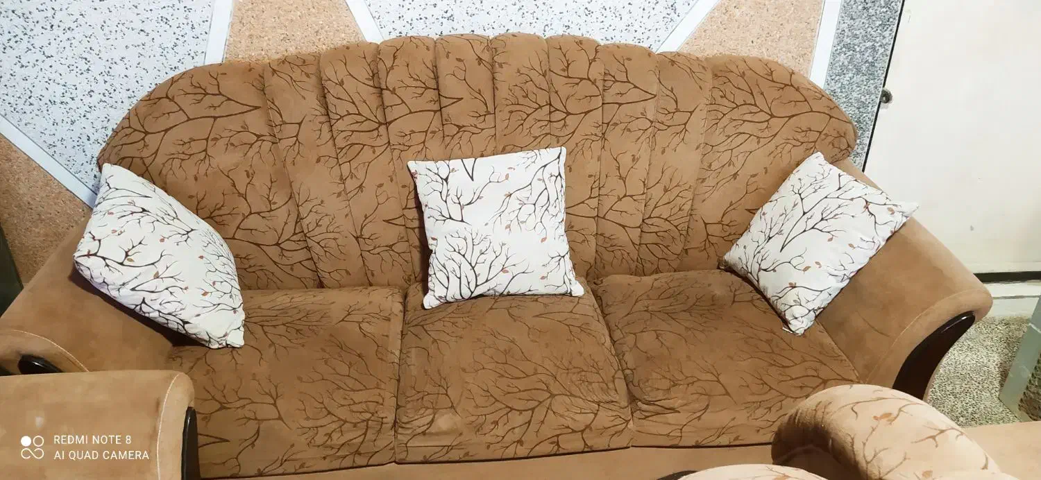 مبل و میز عسلی و تلویزیون|مبلمان خانگی و میز عسلی|بندرعباس, |دیوار