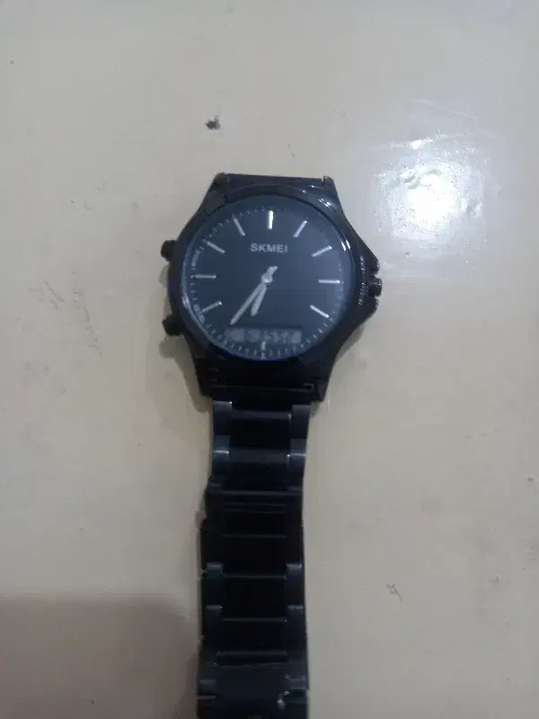 ساعت مچی|ساعت|خواف, |دیوار