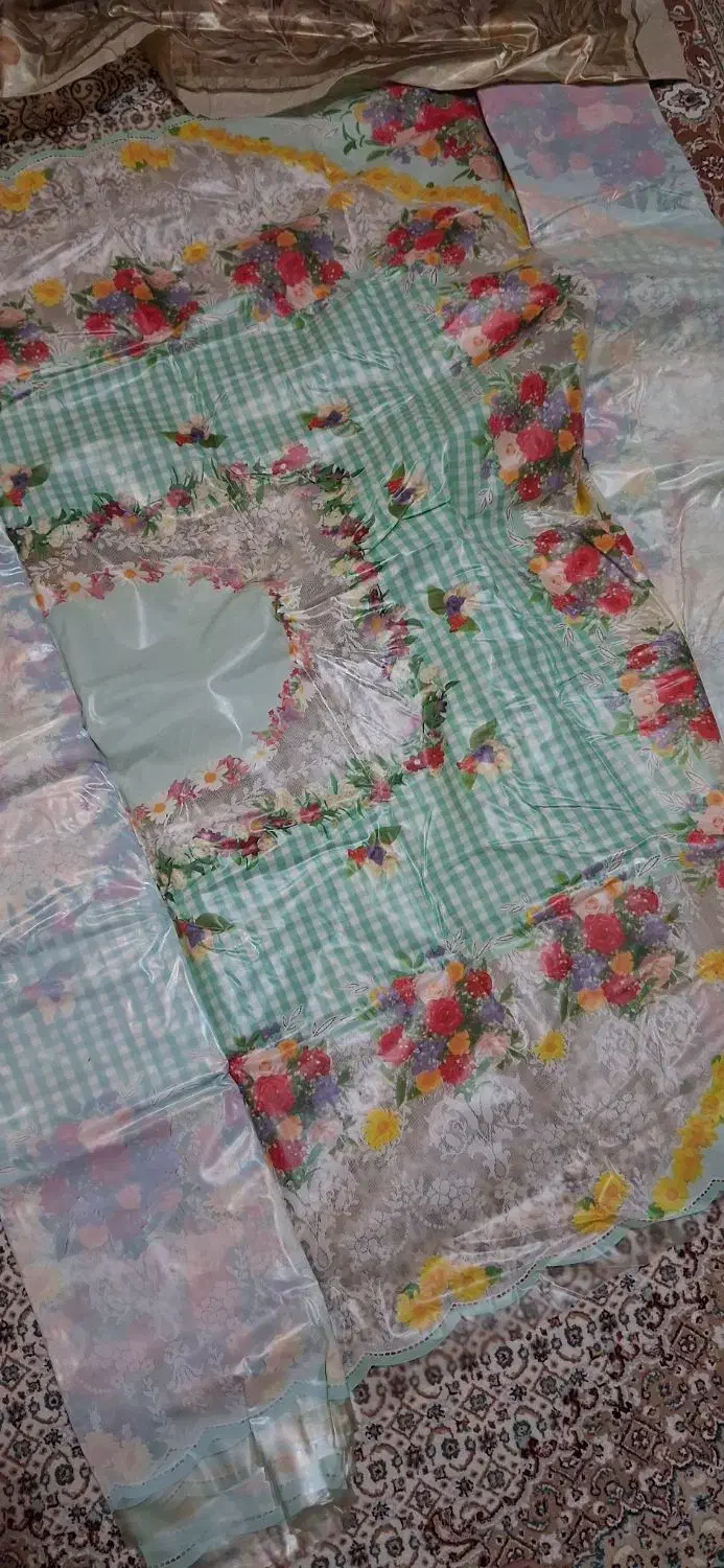 سفره ۱۲ نفره ۶ نفره|سفره، حوله، دستمال آشپزخانه|بندر امام خمینی, |دیوار