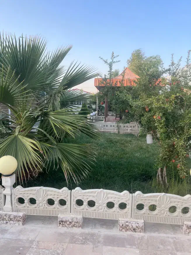 ویلا بسیار تمیز زیبا استخر آب گرم سر پوشیده دستجا|اجارهٔ کوتاه‌مدت ویلا و باغ|اصفهان, براآن شمالی|دیوار