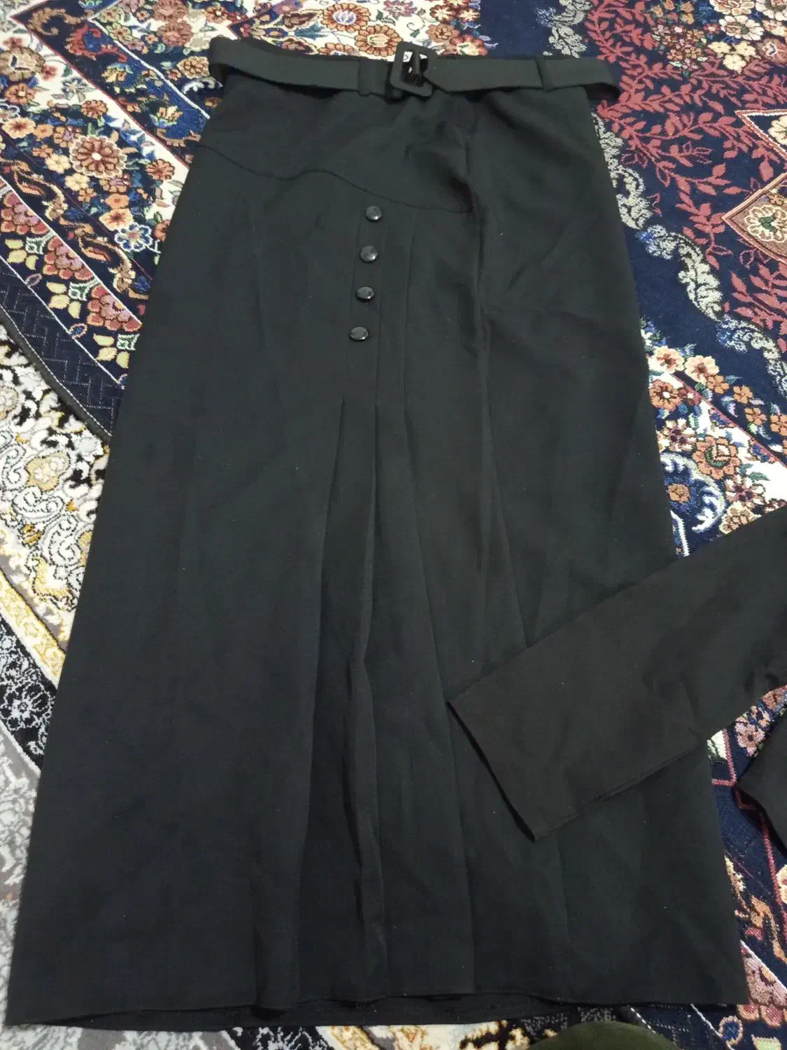 لباس مجلسی|لباس|گلبهار, شهر جدید گلبهار|دیوار