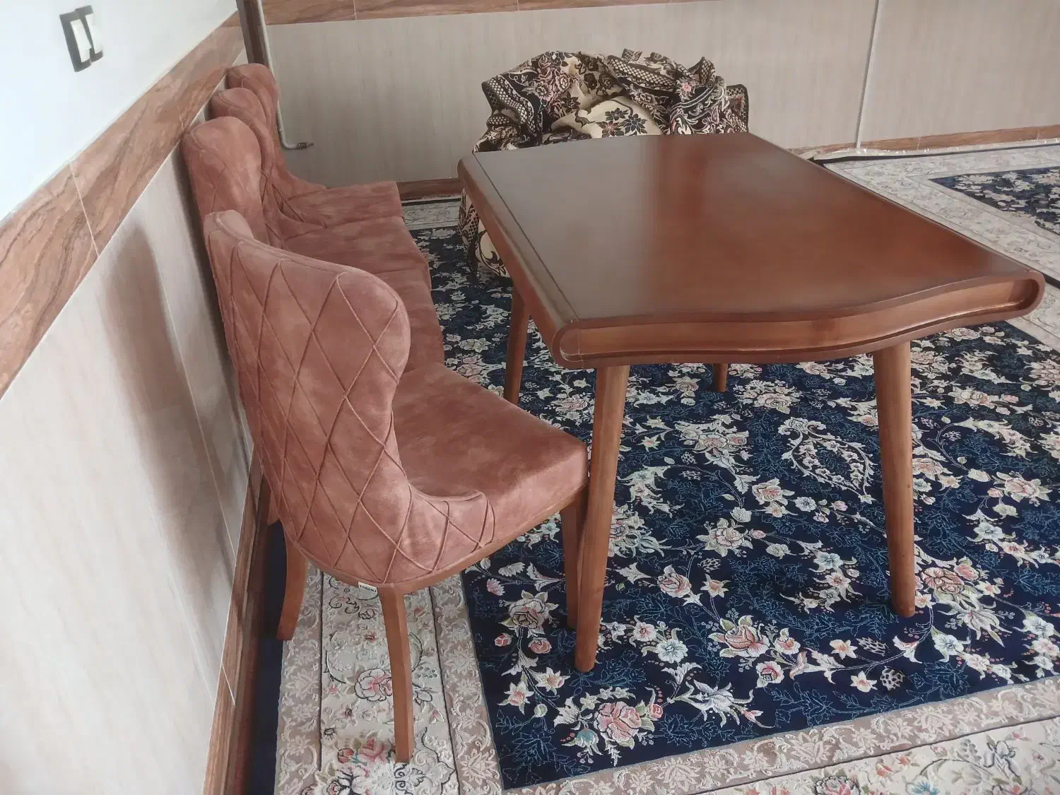 میز ناهار خوری ۴ نفره|میز و صندلی غذاخوری|کنگاور, |دیوار