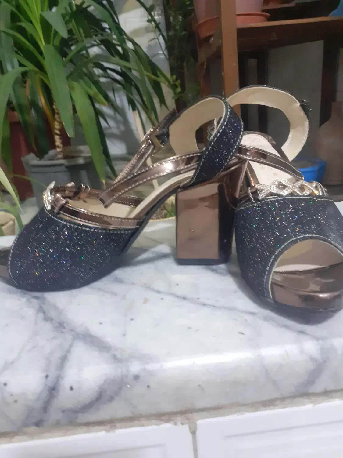 کفش مجلسی ومانتوفلاورجان|کیف، کفش، کمربند|فلاورجان, |دیوار