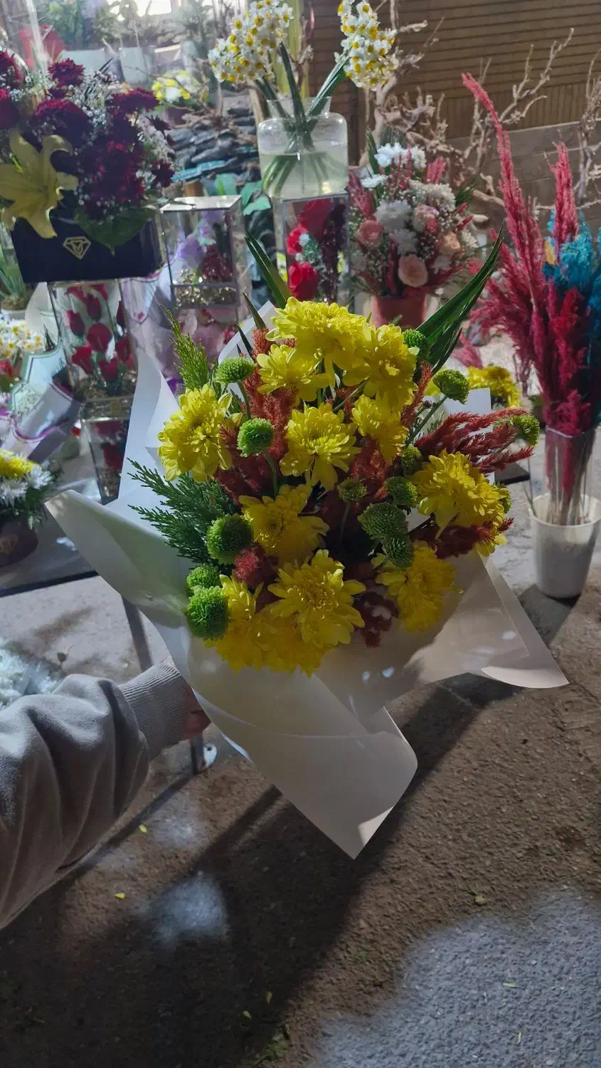 دسته گل|گل و گیاه طبیعی|قم, زنبیل آباد|دیوار