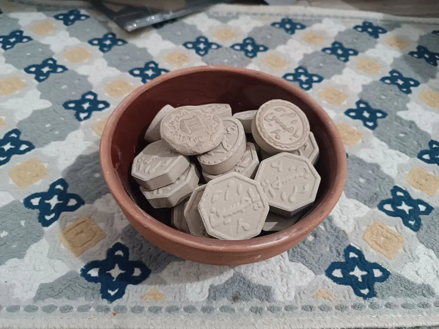 ۲۵ عدد مهره نماز برا فروش نونو یا سین نوشته روش|جواهرات|اندیمشک, |دیوار