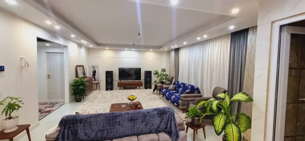 120متری / فول امکانات / نامبروان در شهرک هنرمندان|فروش آپارتمان|پاکدشت, پاکدشت (مامازند)|دیوار