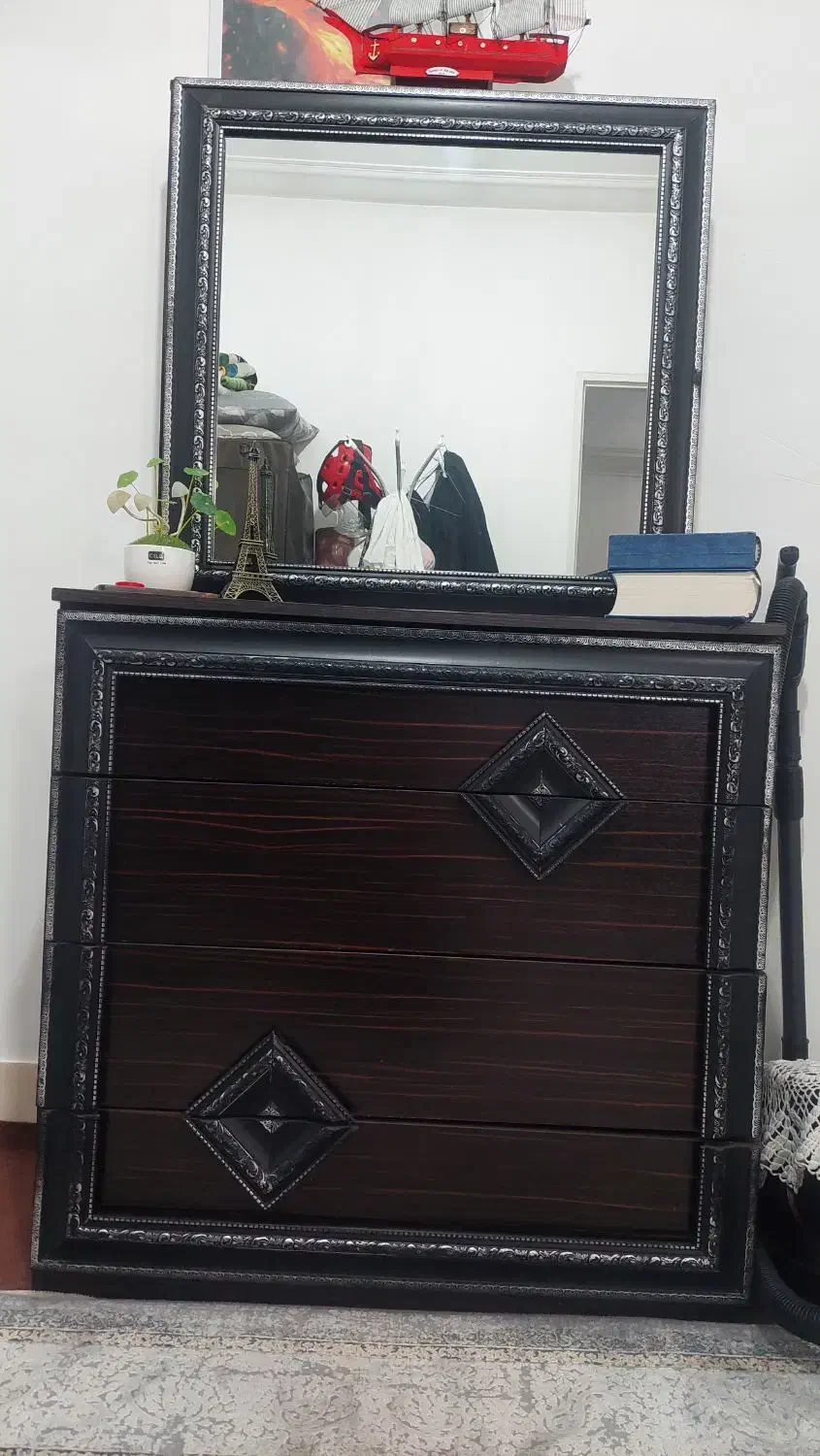 تلویزیون۴۲ اینج ال سی دی  اصل ال چی،درآور،|تلویزیون و پروژکتور|نظرآباد, رسالت|دیوار