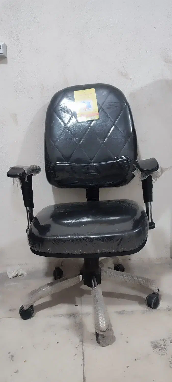 صندلی چرخ دار|صندلی و نیمکت|بوشهر, |دیوار