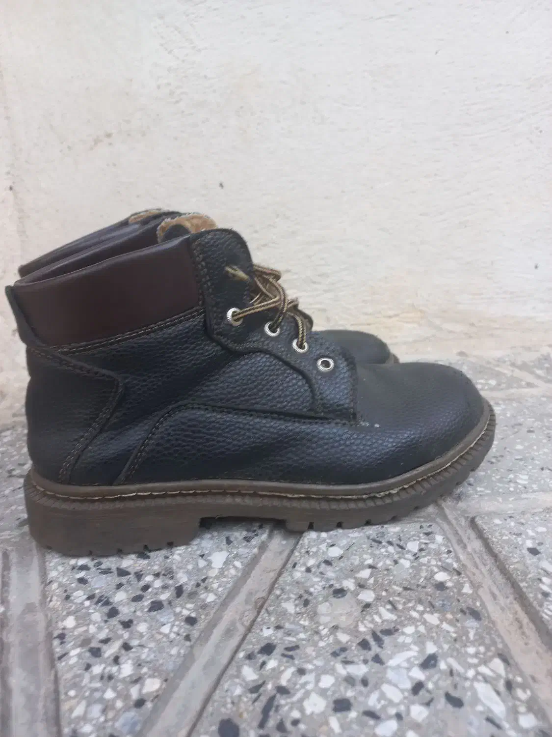 کفش پسرانه|کیف، کفش، کمربند|بروجرد, |دیوار