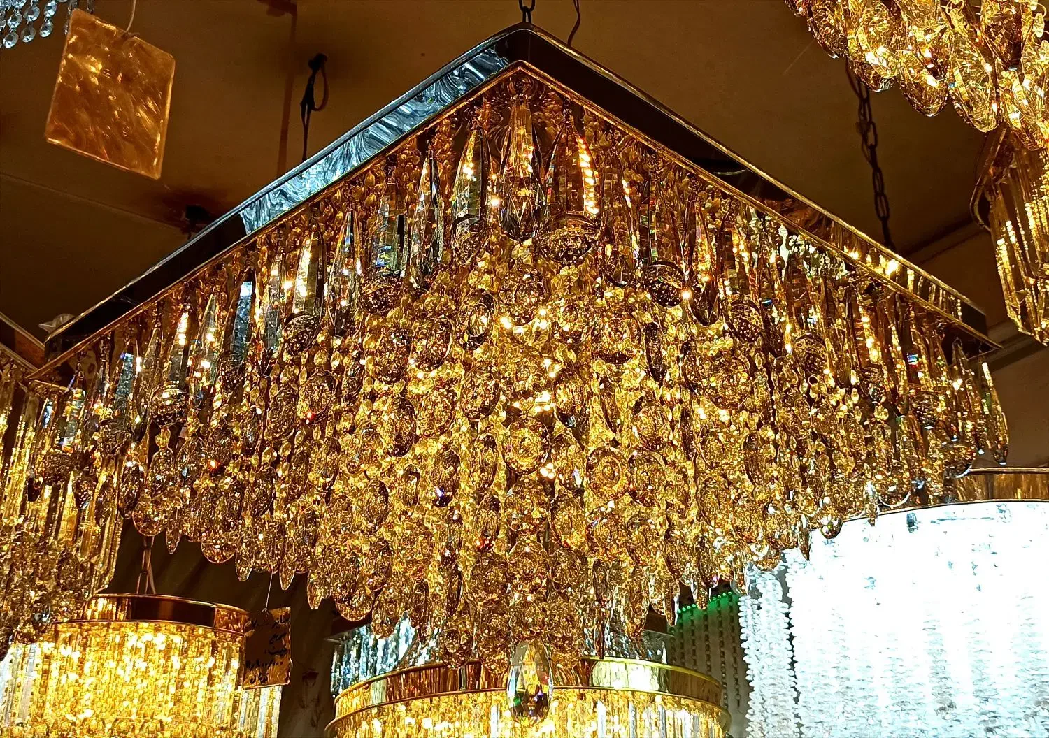 لوستر کریستالی مدل آنجلا کد 819|لوستر و چراغ آویز|قم, نیروگاه|دیوار