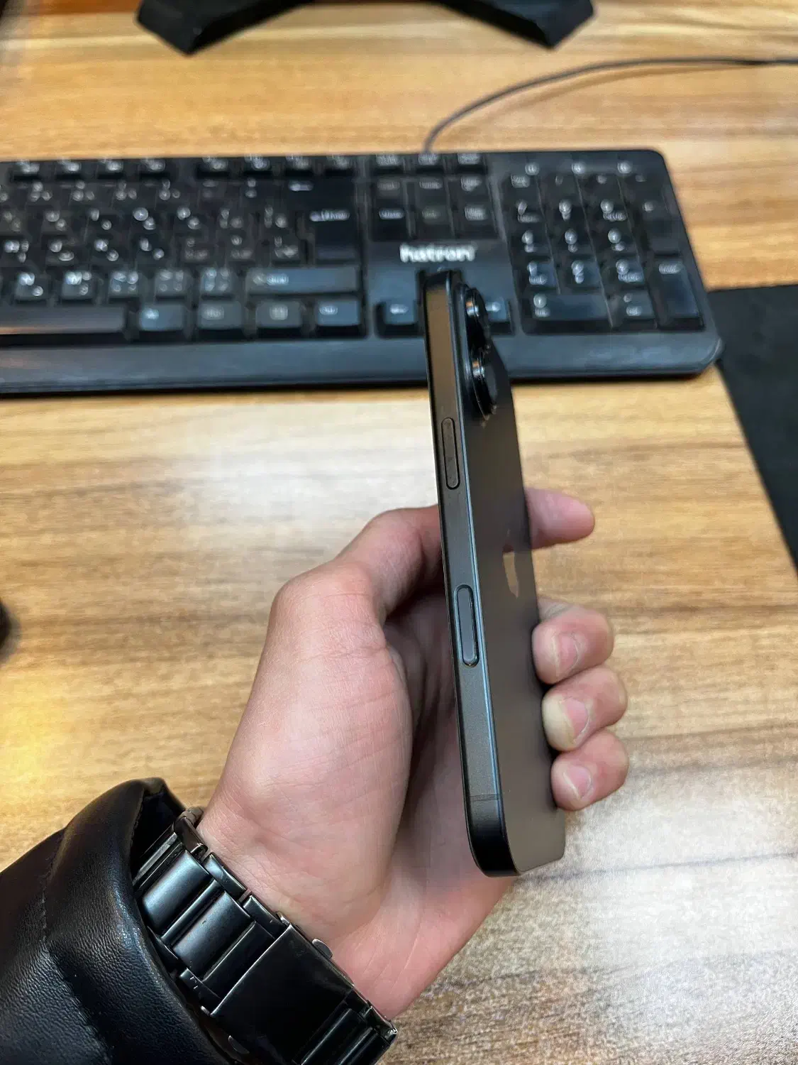 ایفون ۱۶ نرمال|موبایل|مشهد, راهنمایی|دیوار