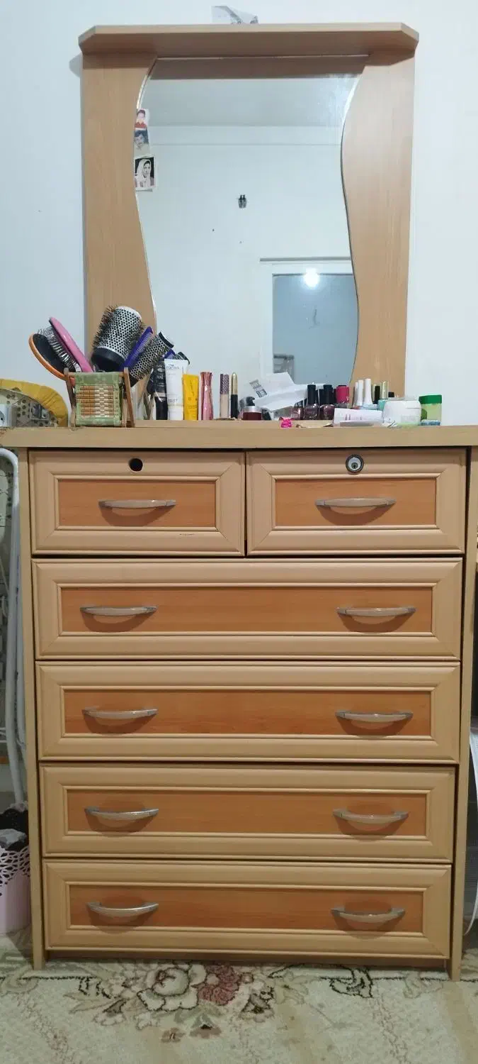 دلاور|جاکفشی، کمد، دراور|گرگان, |دیوار