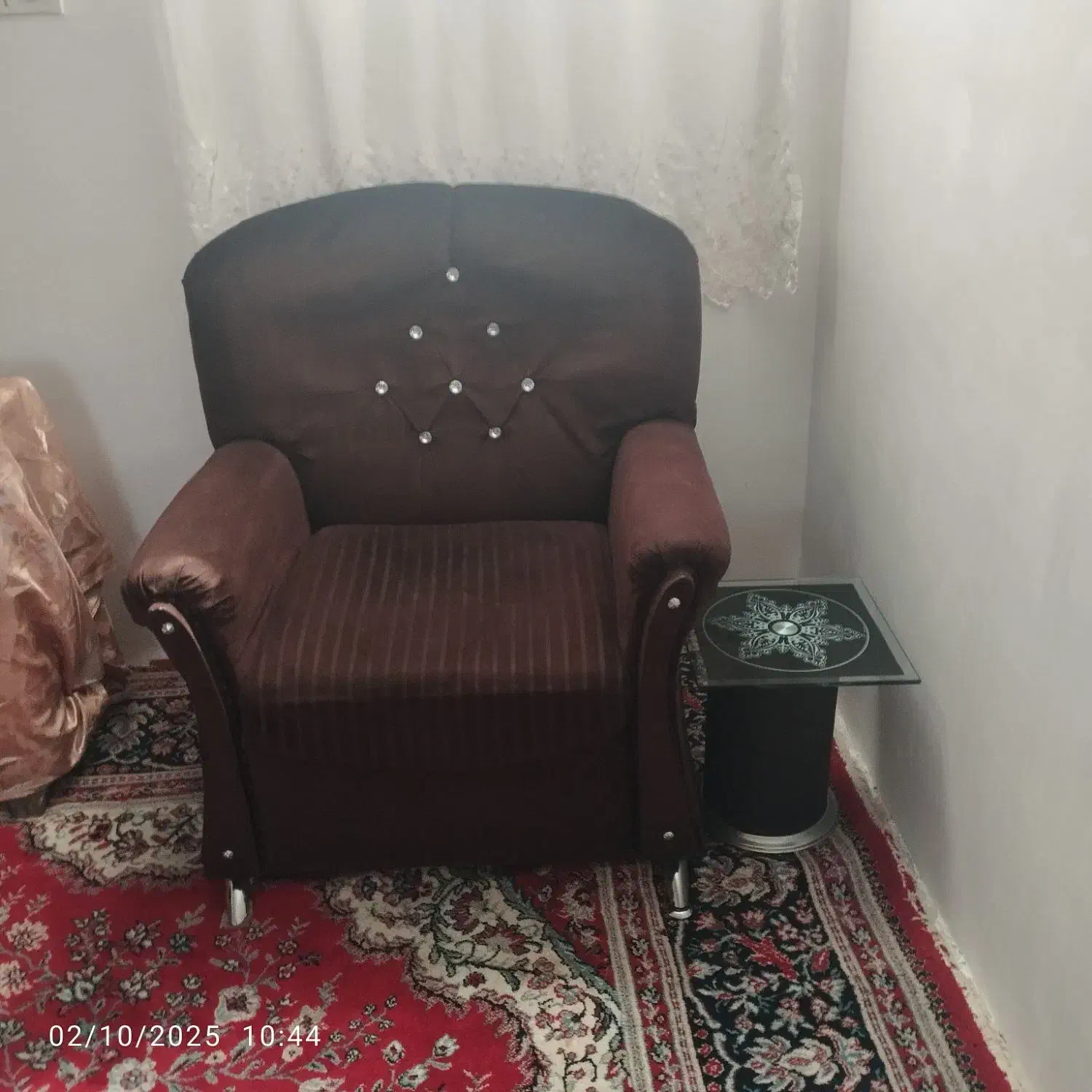 قیمت پنج میلیون|مبلمان خانگی و میز عسلی|شاهرود, |دیوار