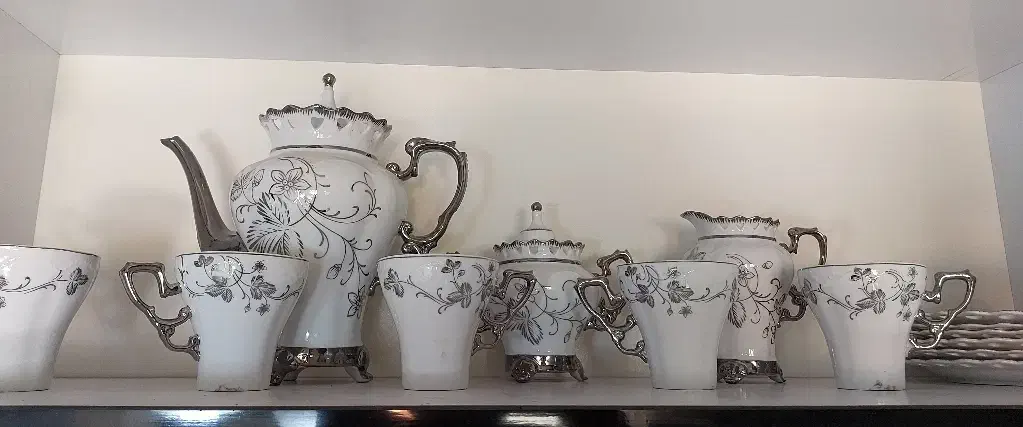 چرخ گوشت . سرویس شیرخوری . دکوری سنتی . وسایل چوبی|حراج|کاشان, باغ فین|دیوار