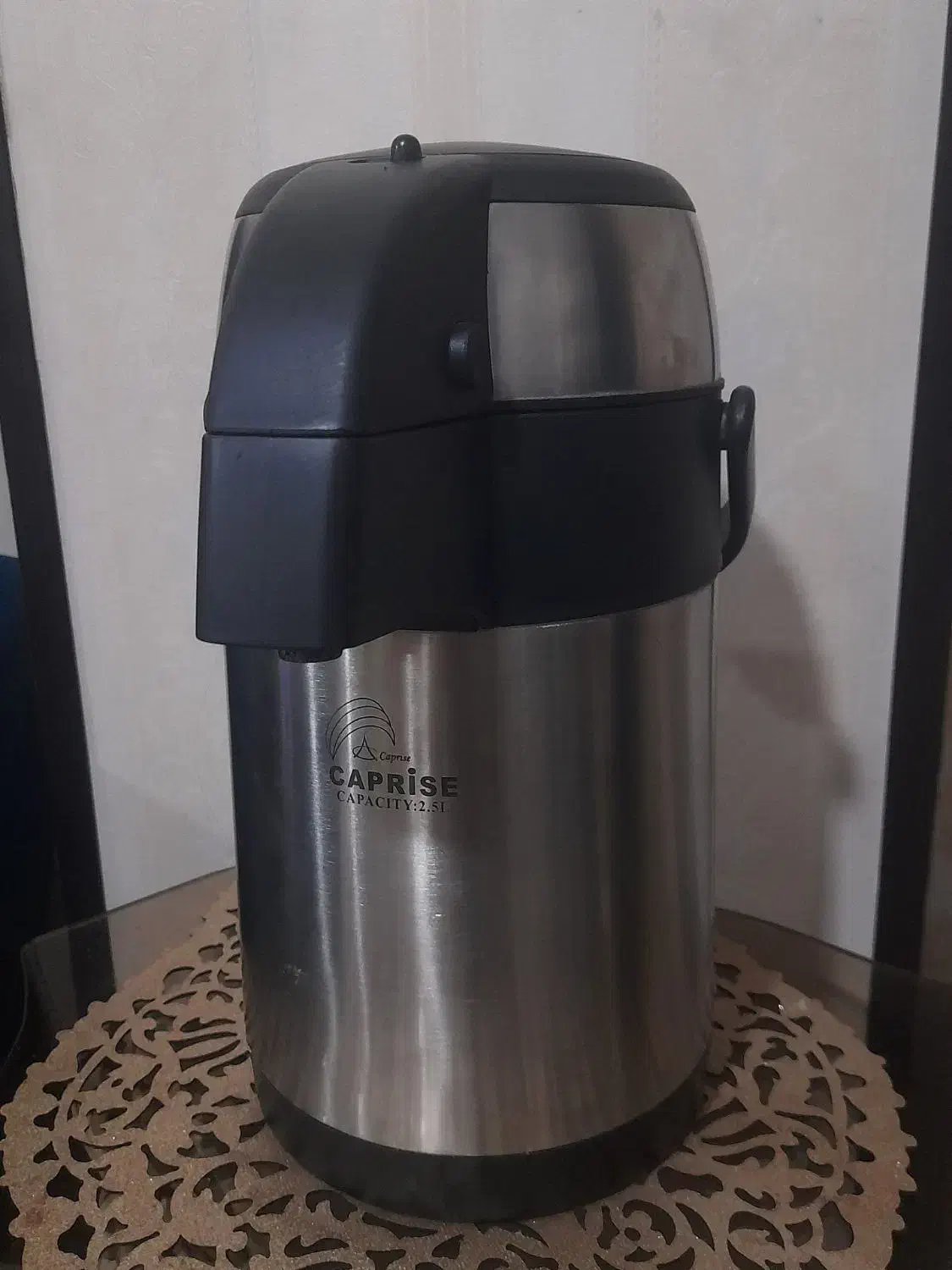 فلاسک پمپی استیل ۲.۵ لیتری|قوری، کتری، قهوه‌ساز دستی|نسیم‌شهر, |دیوار