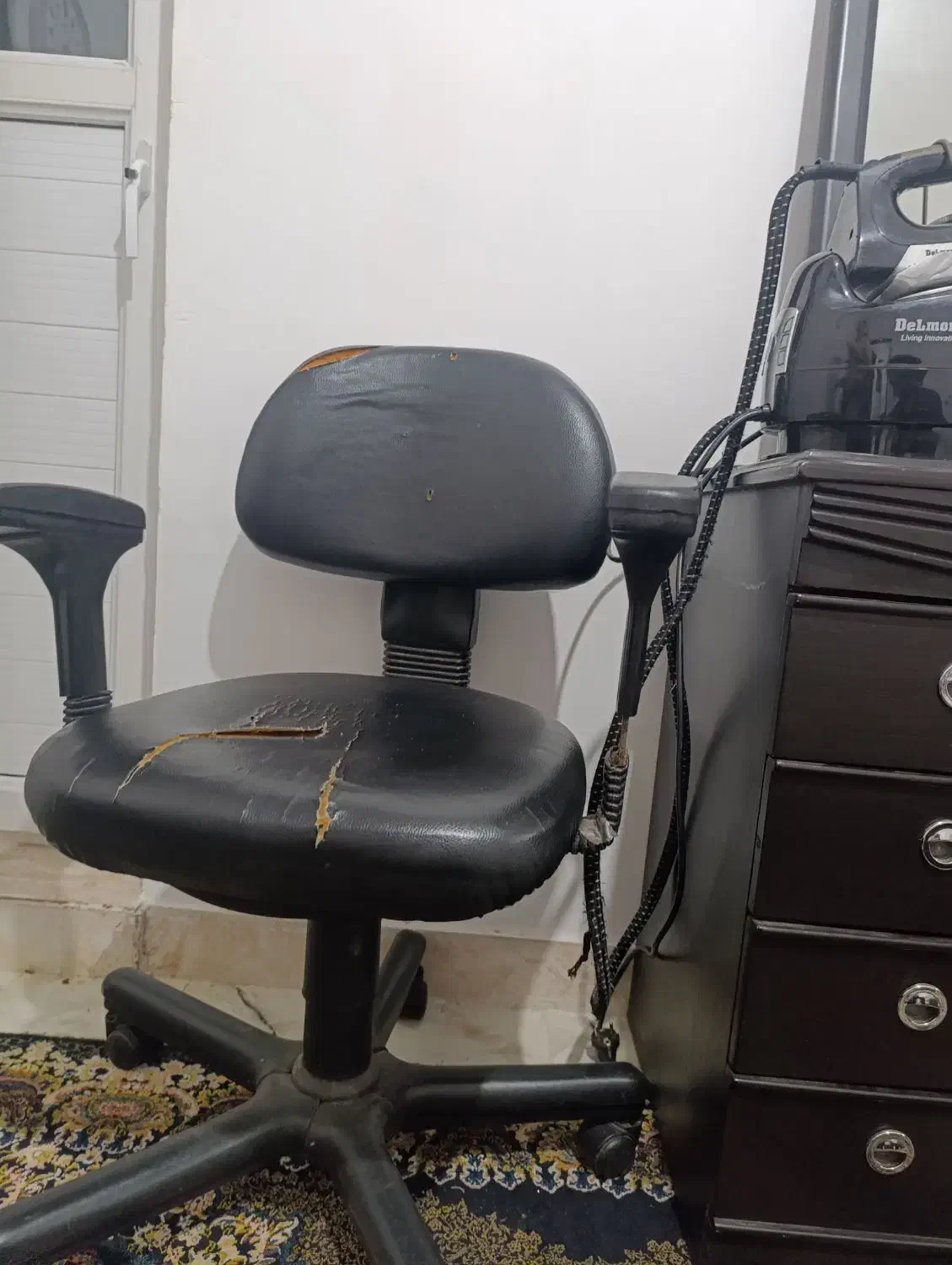 صندلی گردان|مبلمان اداری|رودسر, |دیوار