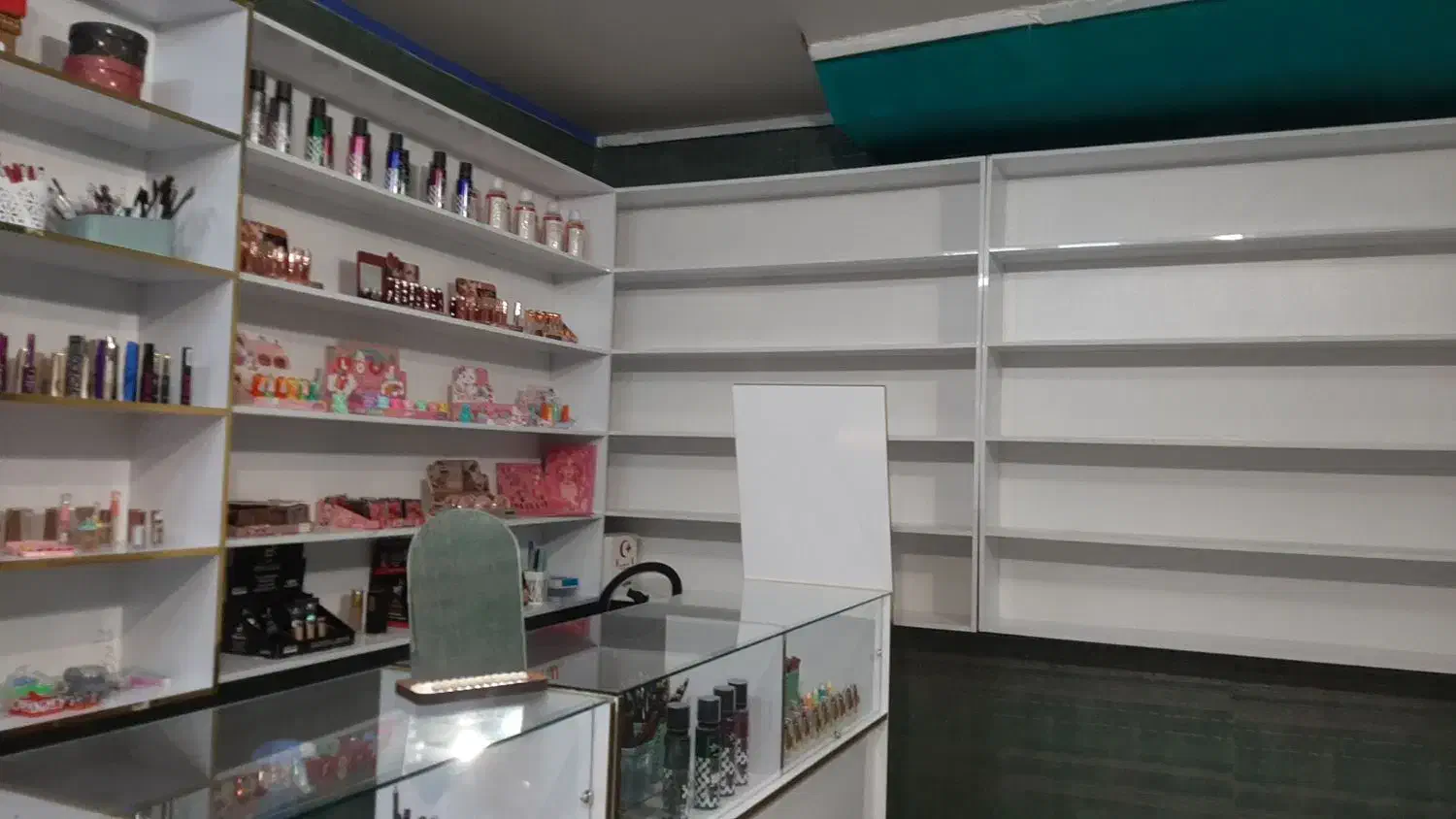 دکور کامل مغازه|فروشگاه و مغازه|بجنورد, |دیوار