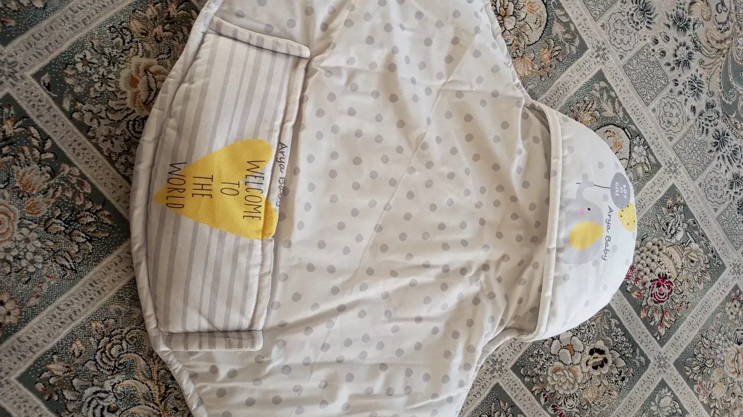 آغوشی و کیسه خواب|کالسکه و لوازم جانبی|گلبهار, شهر جدید گلبهار|دیوار