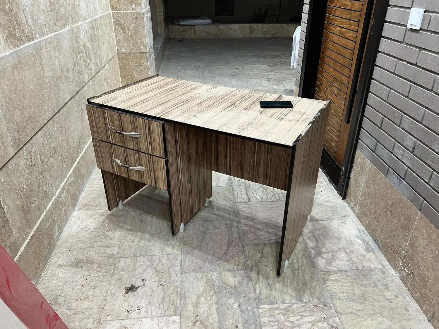 میز تحریر|میز تحریر و کامپیوتر|بندرعباس, |دیوار