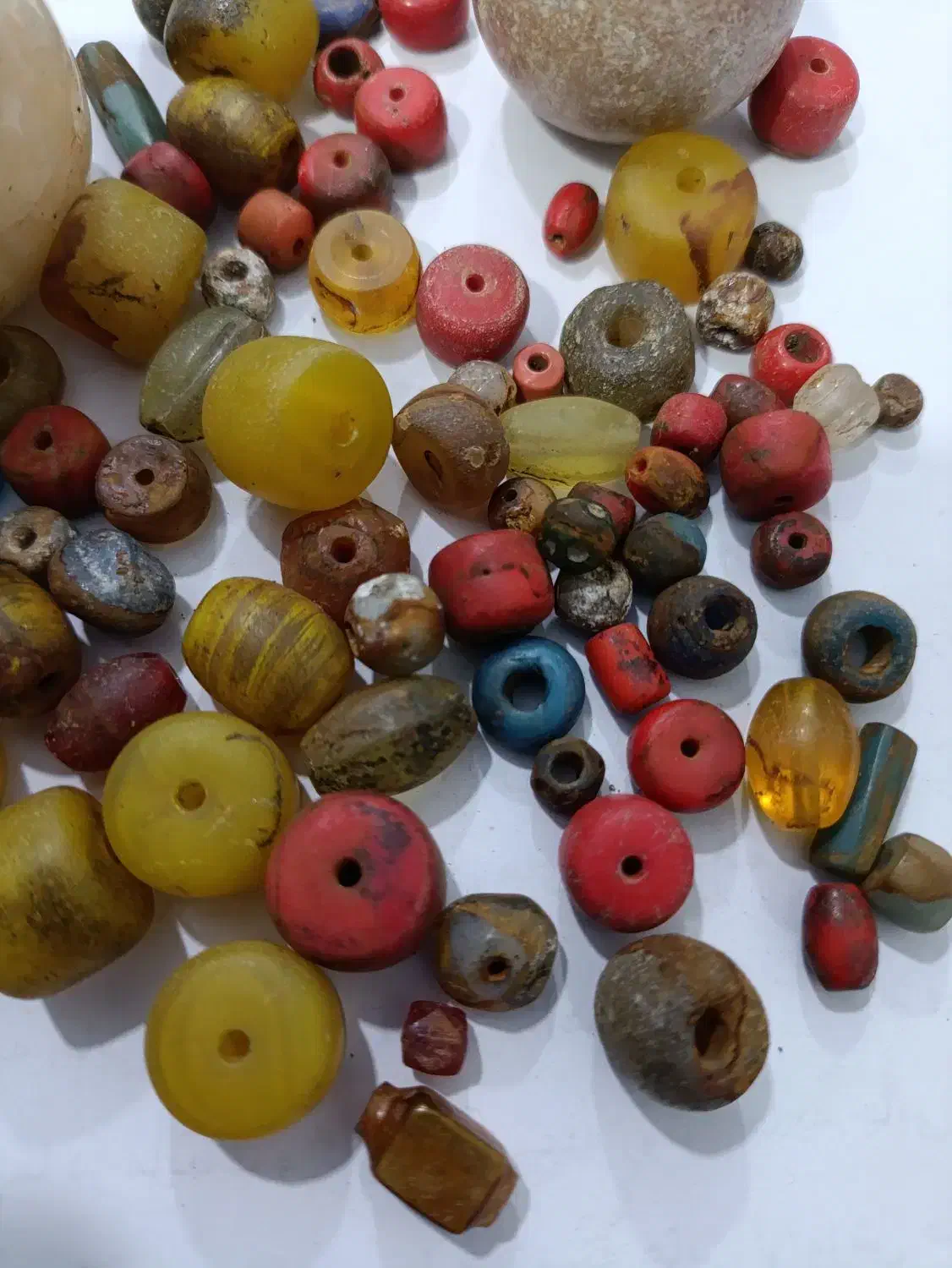 سنگ ومهره قدیمی|کلکسیون اشیاء عتیقه|بندرعباس, |دیوار