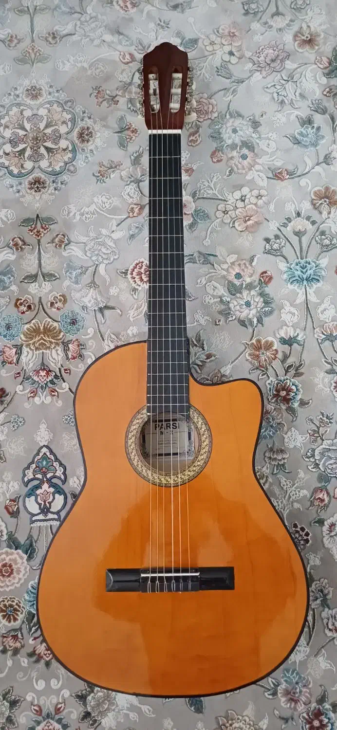 گیتار پارسی یاماها|گیتار، بیس، امپلیفایر|اسلام‌شهر, شهرک قائمیه|دیوار