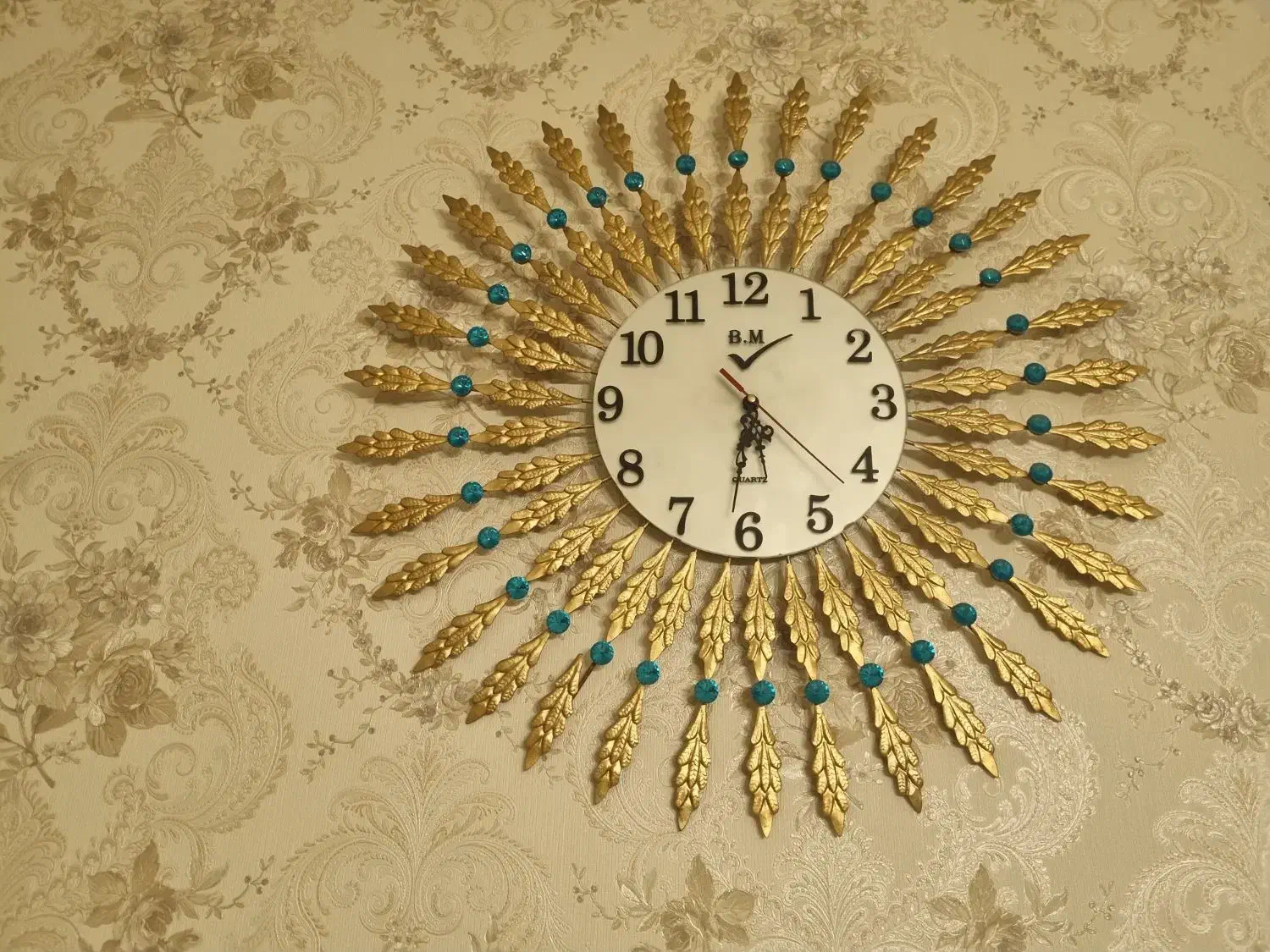 ساعت دیواری طرح خورشید|ساعت دیواری و تزئینی|تهران, شهرک فردوس (حسینی)|دیوار