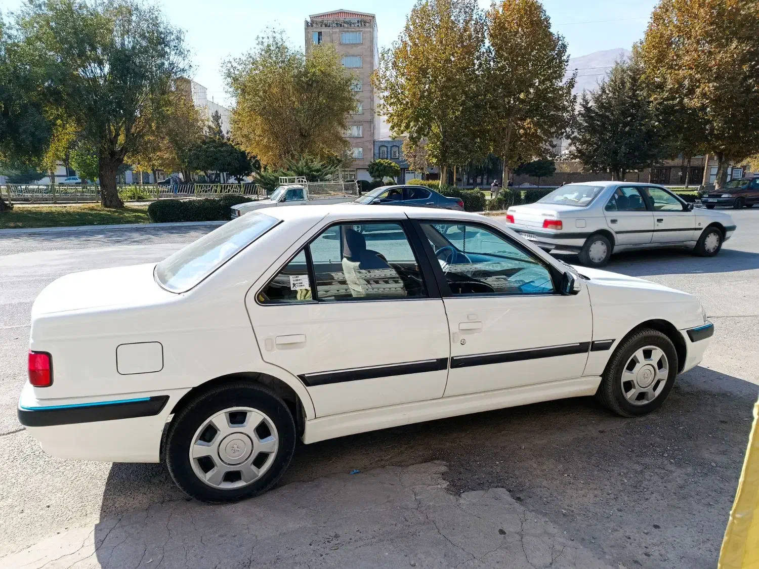 پژو پارس xu7p مدل۴۰۱|خودرو سواری و وانت|دورود, |دیوار