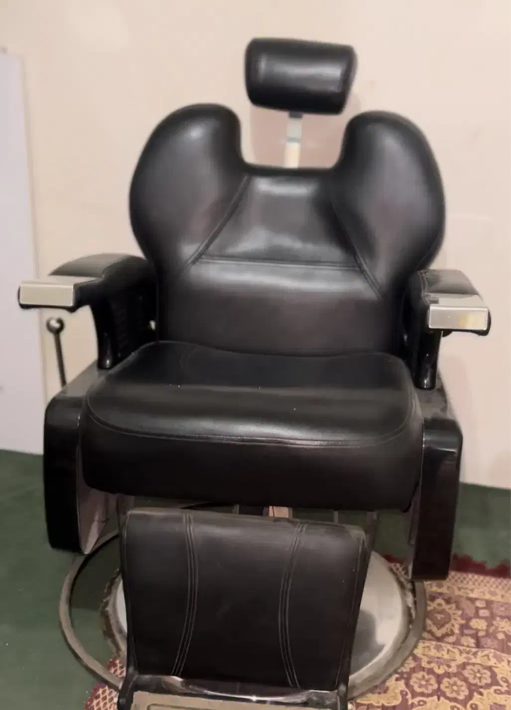 صندلی ارایشگاه وی ای پی  پرشین کلاسیک|آرایشگاه و سالن‌های زیبایی|مشهد, شریف|دیوار