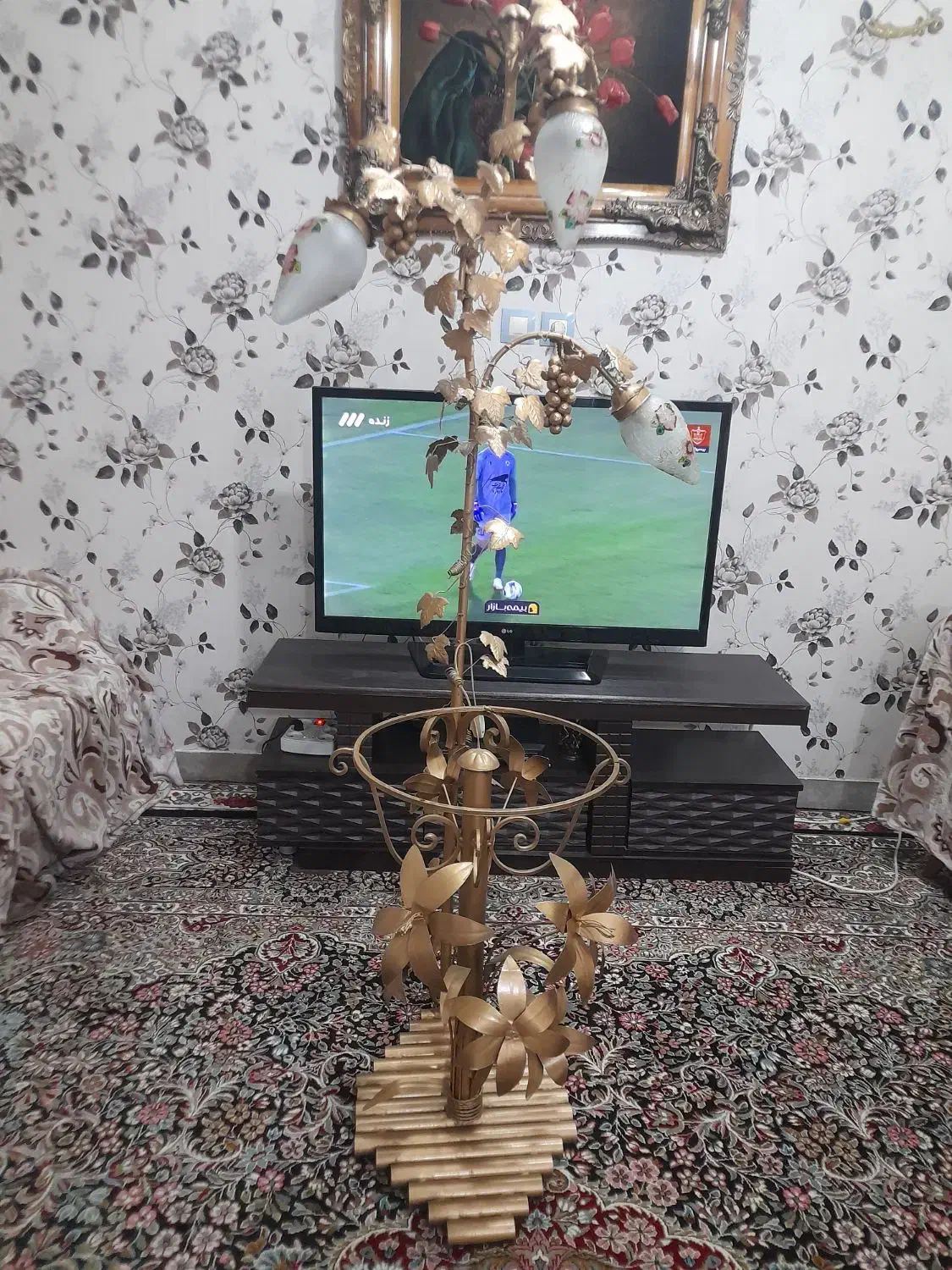 شب خواب پایه بلند انگوری|چراغ خواب و آباژور|بروجرد, |دیوار