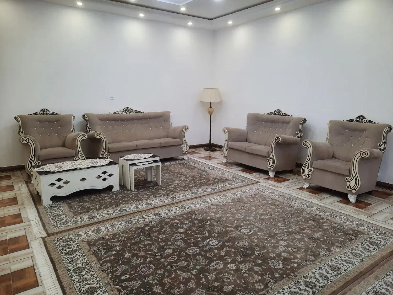 مبل ومیزغذا خوری و میز تلویزیون|مبلمان خانگی و میز عسلی|لنگرود, |دیوار