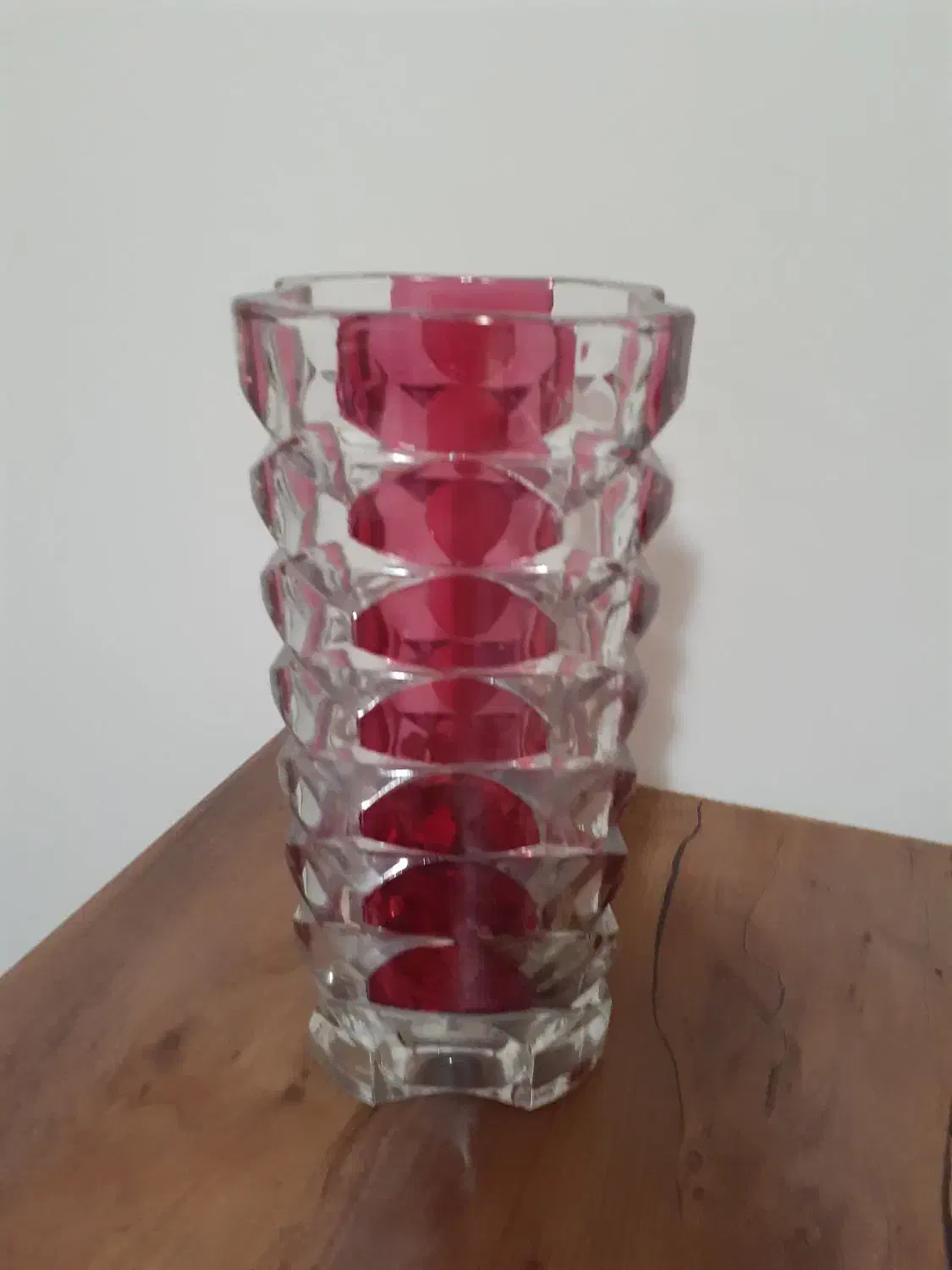 گلدان کریستالی وگل|کلکسیون اشیاء عتیقه|کرج, کوی امامیه|دیوار