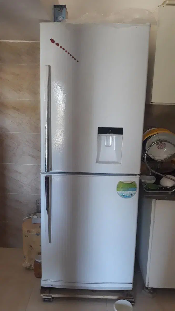 یخچال فریزر|یخچال و فریزر|نوشین شهر, |دیوار