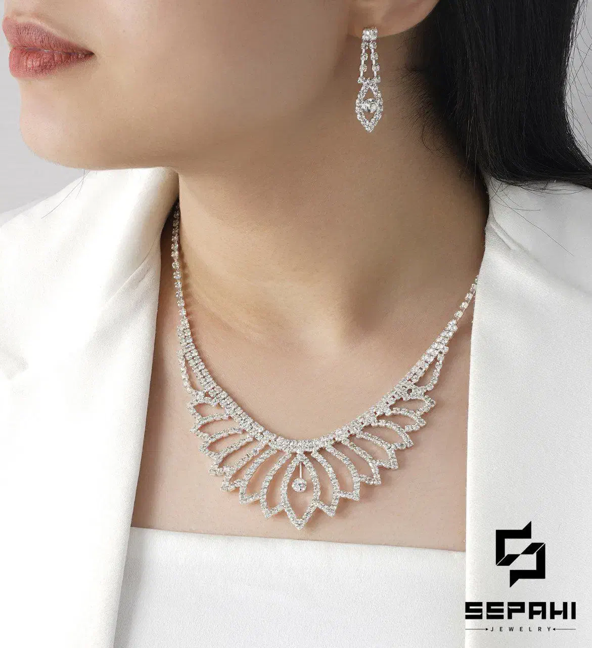 سرویس عروس رنگ ثابت آبکاری نقره|بدلیجات|خرمآباد, |دیوار