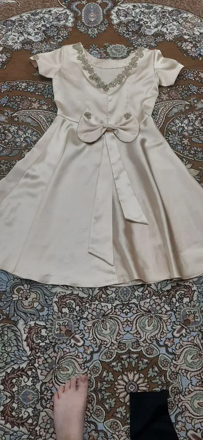 لباس|لباس|مشهد, فدک|دیوار