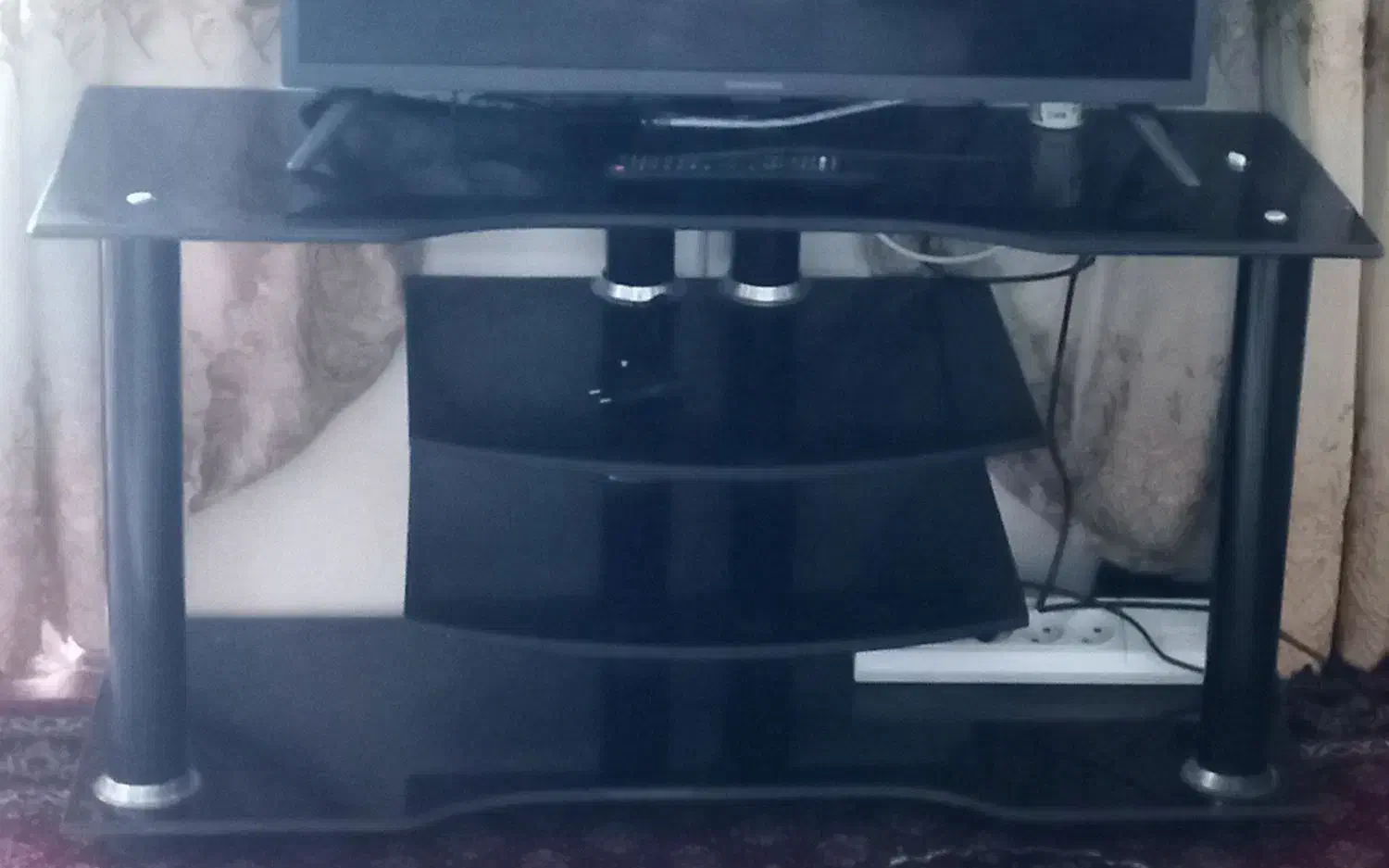 میز تلویزیون شیشه ای|میز تلویزیون|شاهین دژ, |دیوار