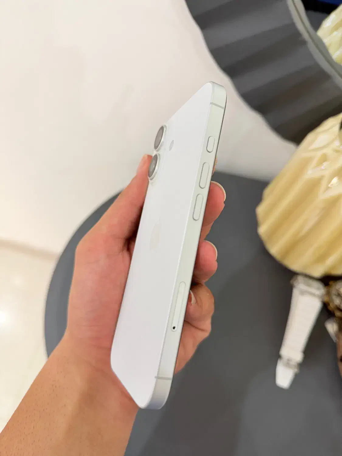 ایفون۱۶نرمال سفید|موبایل|بوشهر, |دیوار