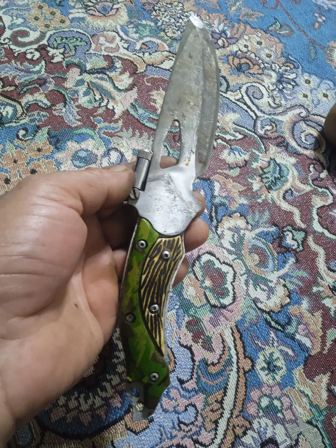 چاقو سالم|کوهنوردی و کمپینگ|رشت, ولکس|دیوار