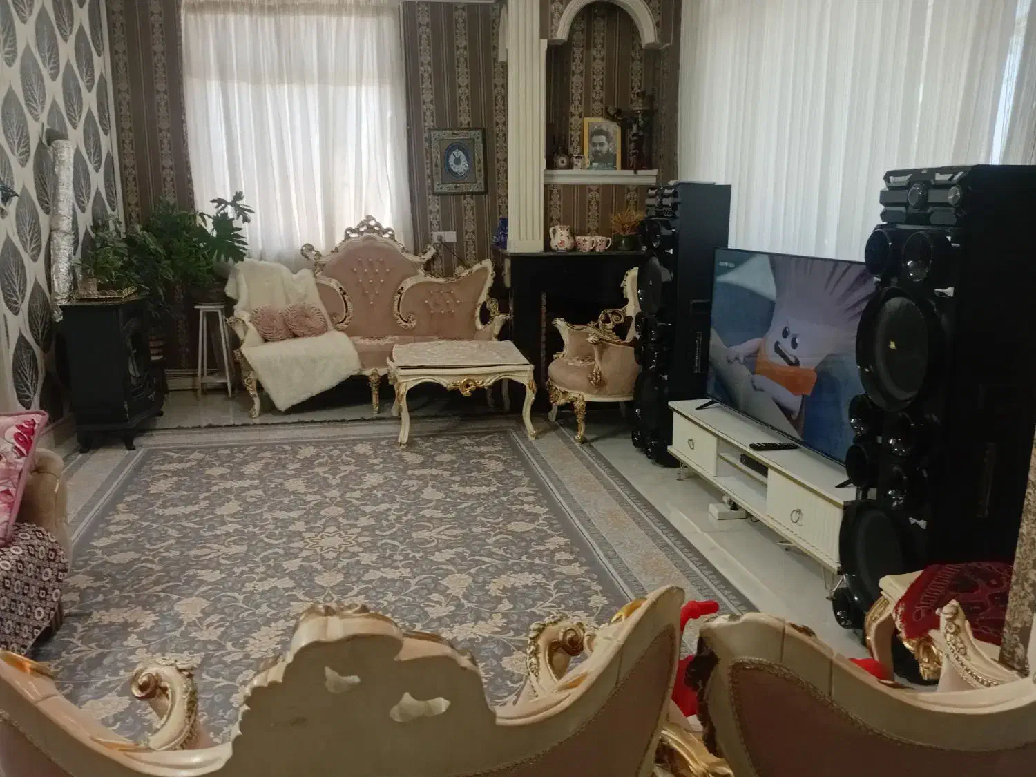 اجاره و رهن  واحد دربستی|اجارهٔ خانه و ویلا|چهارباغ, |دیوار