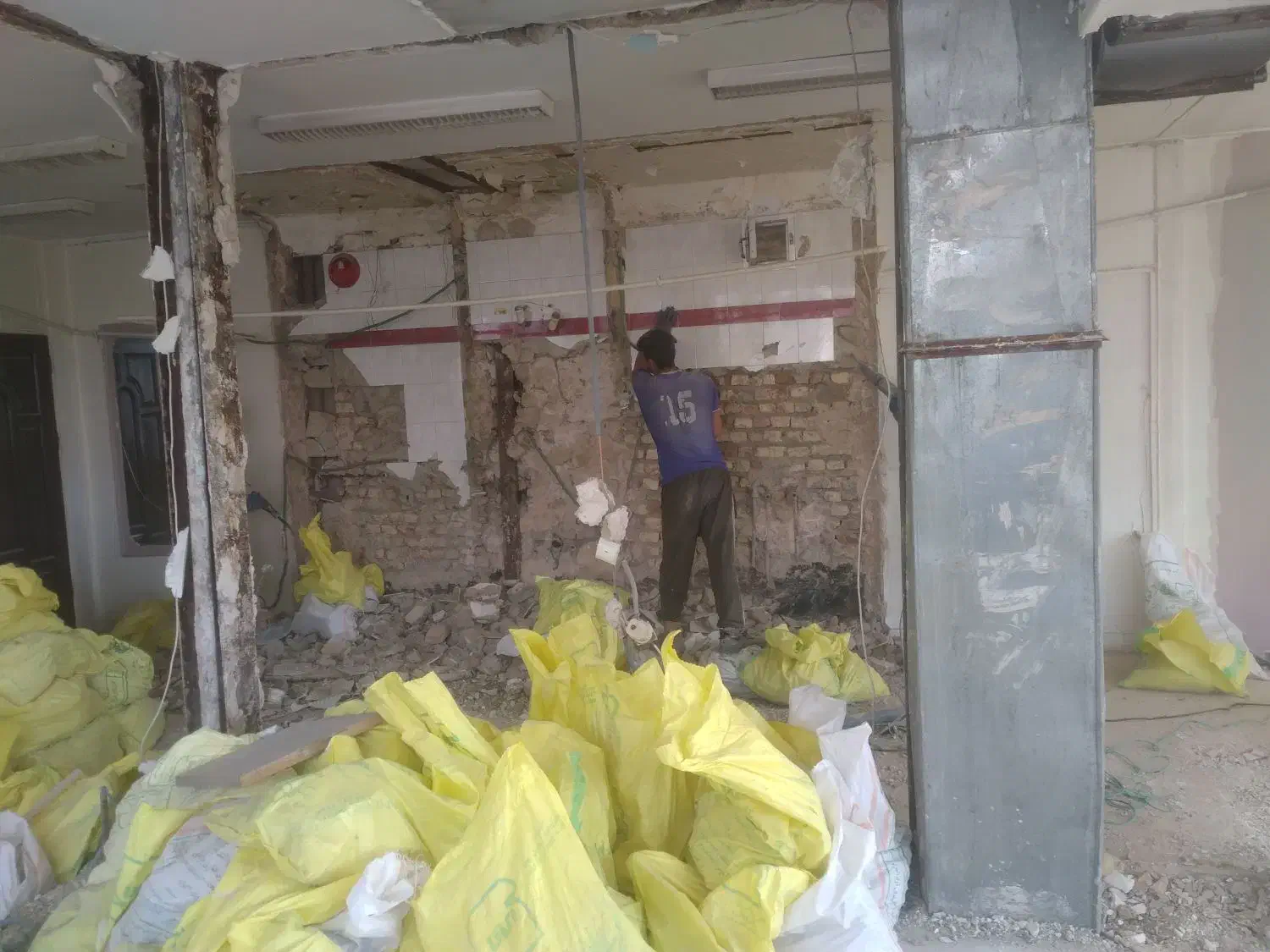 نقاشی ساختمان|خدمات پیشه و مهارت|تهران, قلهک|دیوار