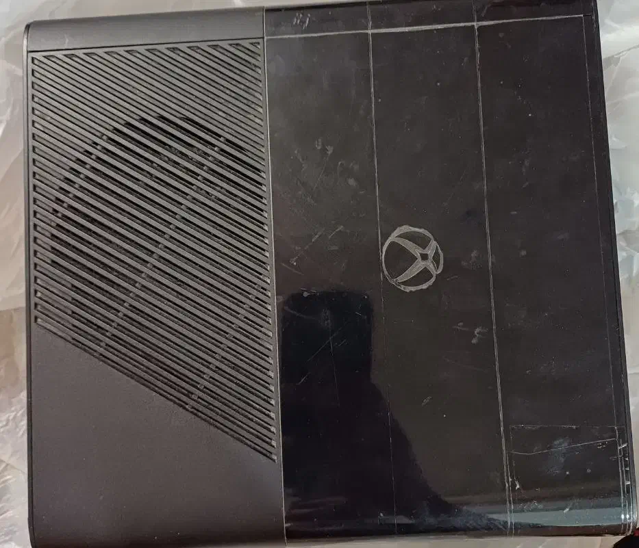 دستگاه ایکس باکس ۳۶۰ سوپر اسلیم|کنسول، بازی ویدئویی و آنلاین|تهران, تهرانپارس غربی|دیوار