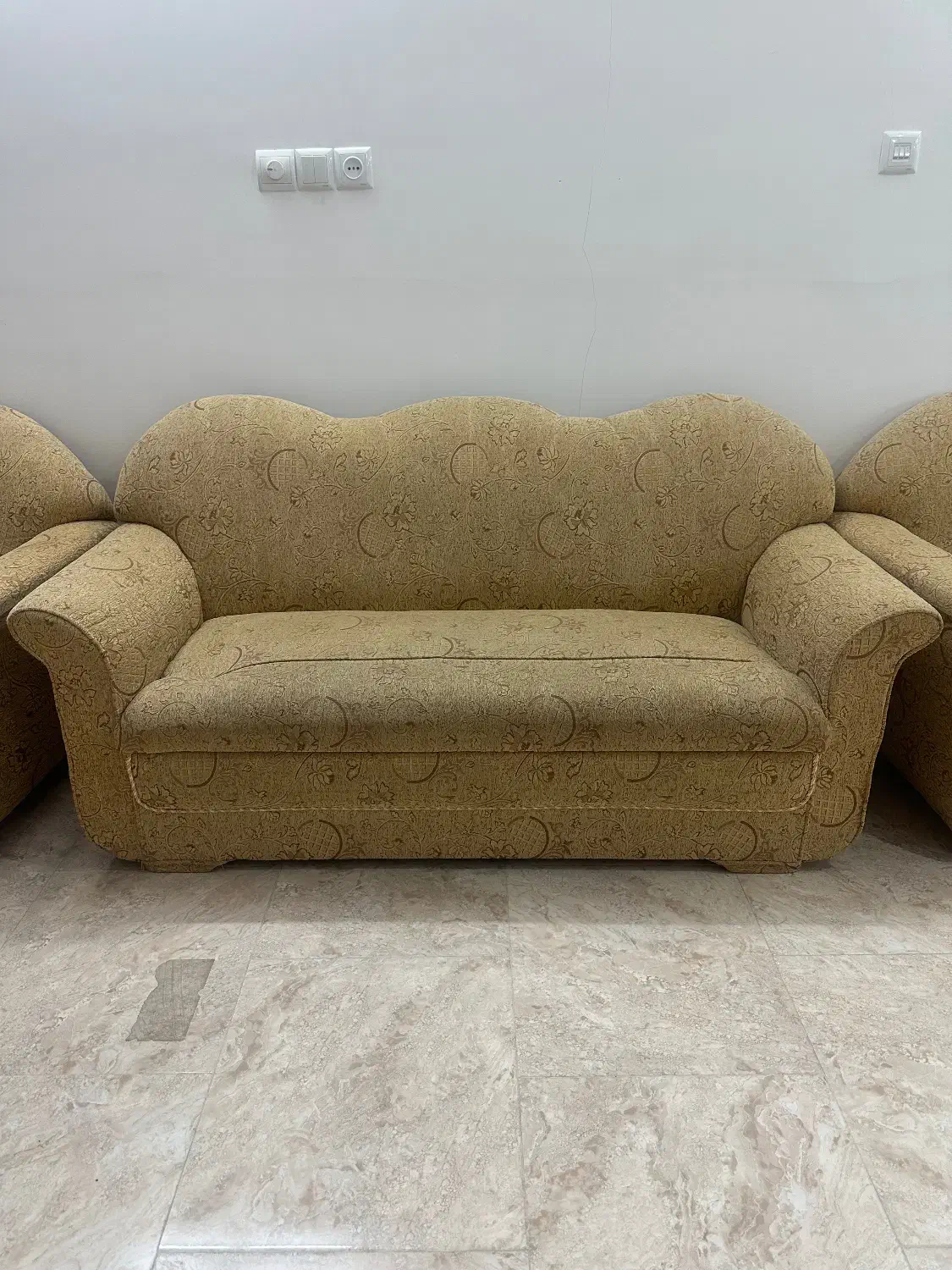 مبل راحتی|مبلمان خانگی و میز عسلی|یزد, |دیوار