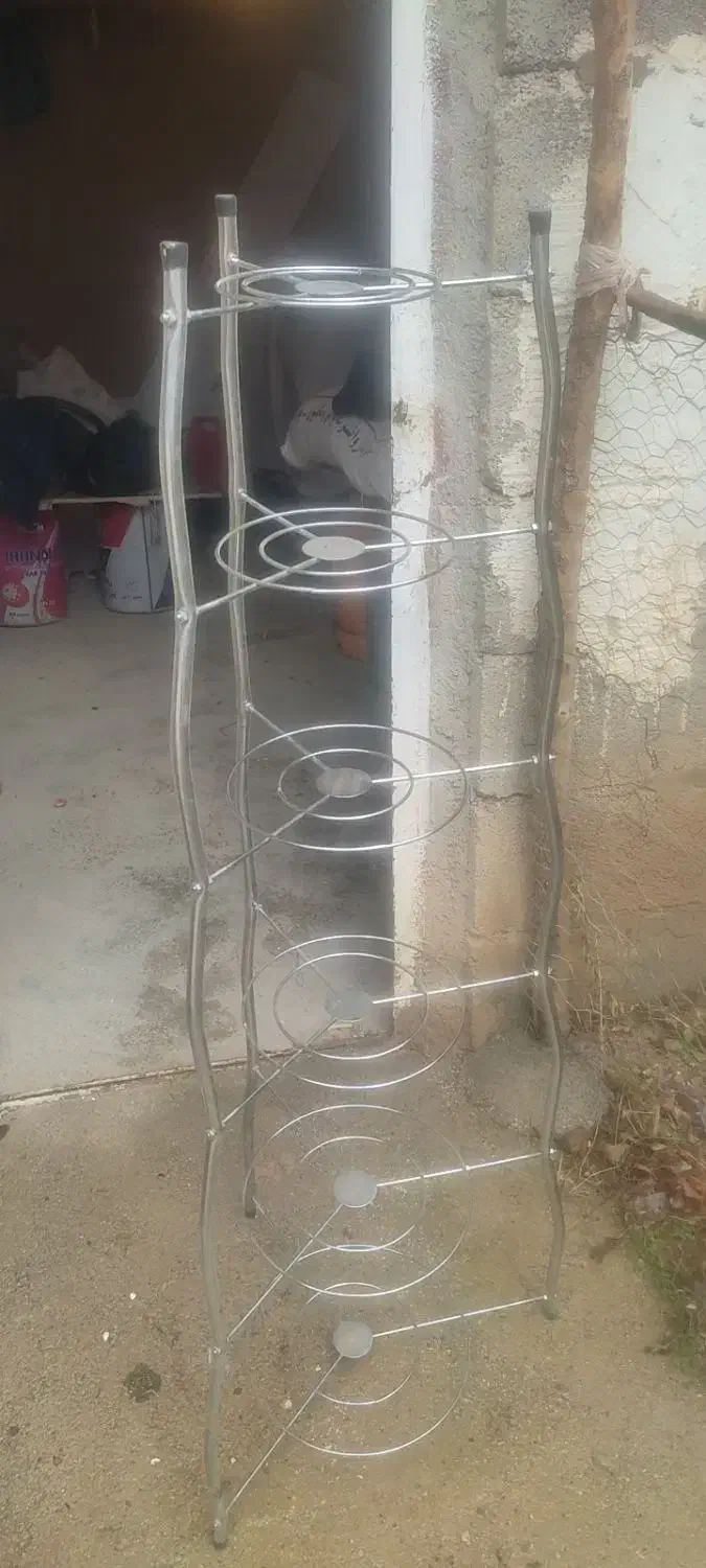 جای قابلمه.|آب‌چکان و نظم‌دهنده ظروف|جوانرود, |دیوار