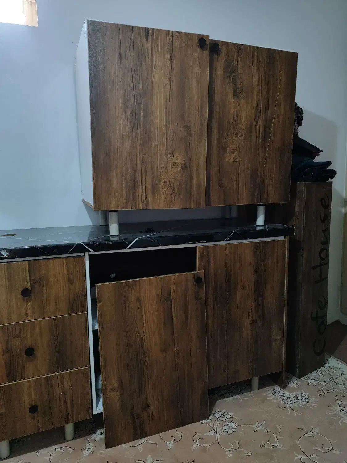 کانتر|مبلمان اداری|قرچک, زیبا شهر|دیوار