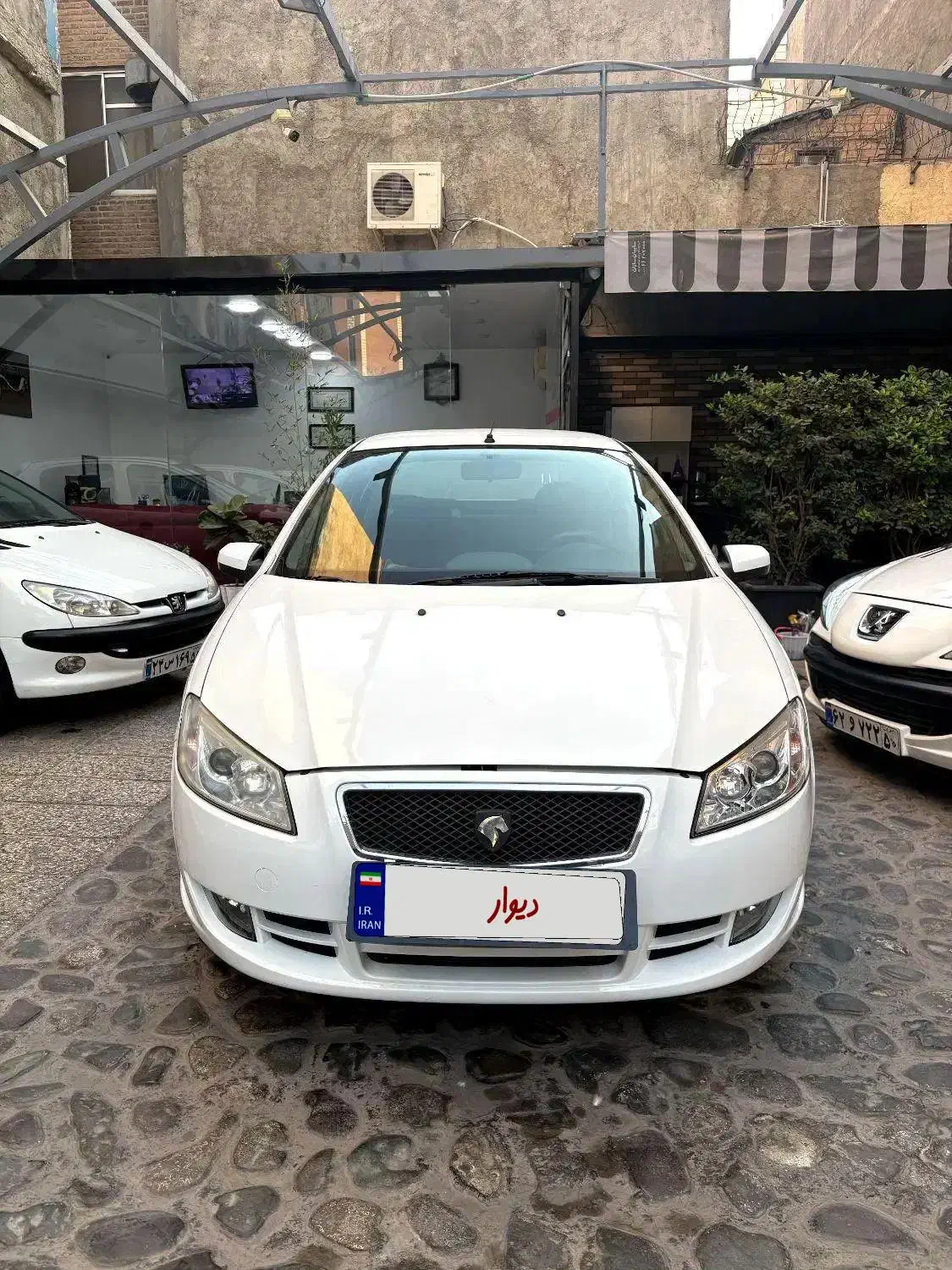 رانا ۹۳ بدون رنگ تک برگ نقد/ اقساط / معاوضه|خودرو سواری و وانت|تهران, سلسبیل جنوبی|دیوار