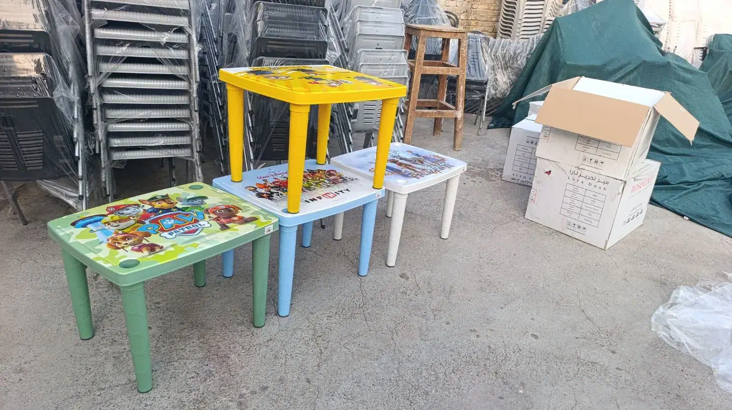 میز کودک ثابت بزرگ|اسباب و اثاث بچه|شیراز, محراب|دیوار