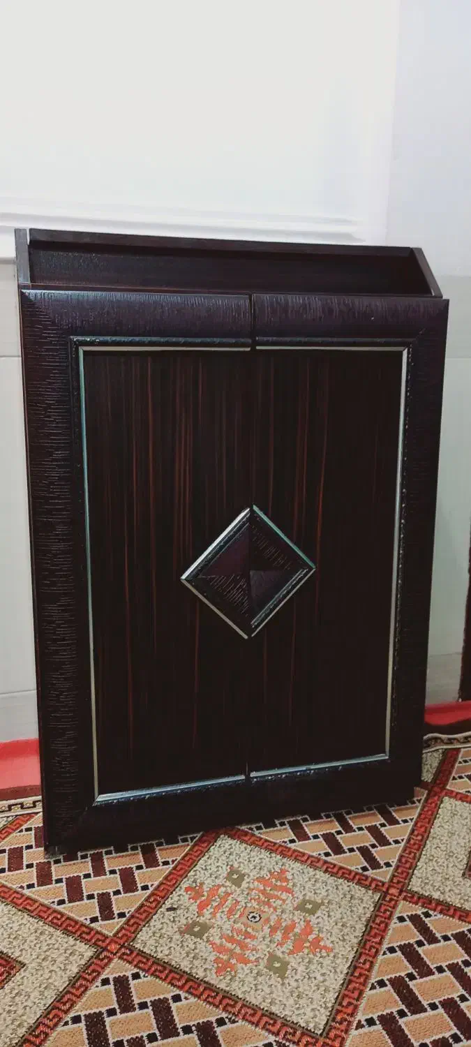 جاکفشی|جاکفشی، کمد، دراور|زابل, |دیوار