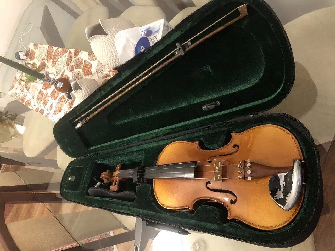 ویولن|ویولن|اراک, |دیوار