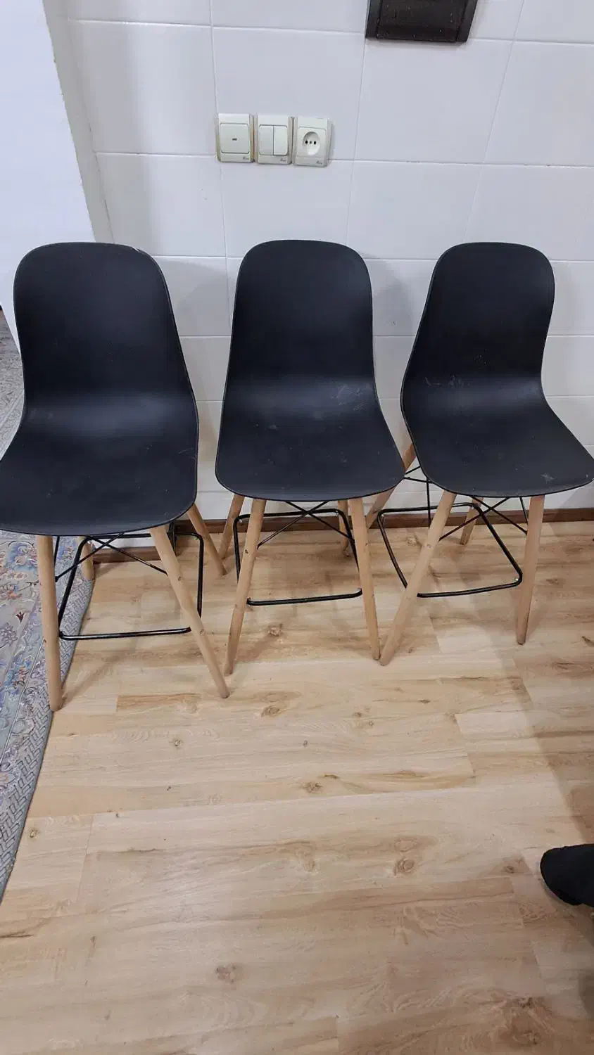 صندلی اپن|صندلی و نیمکت|مشهد, کوشش|دیوار