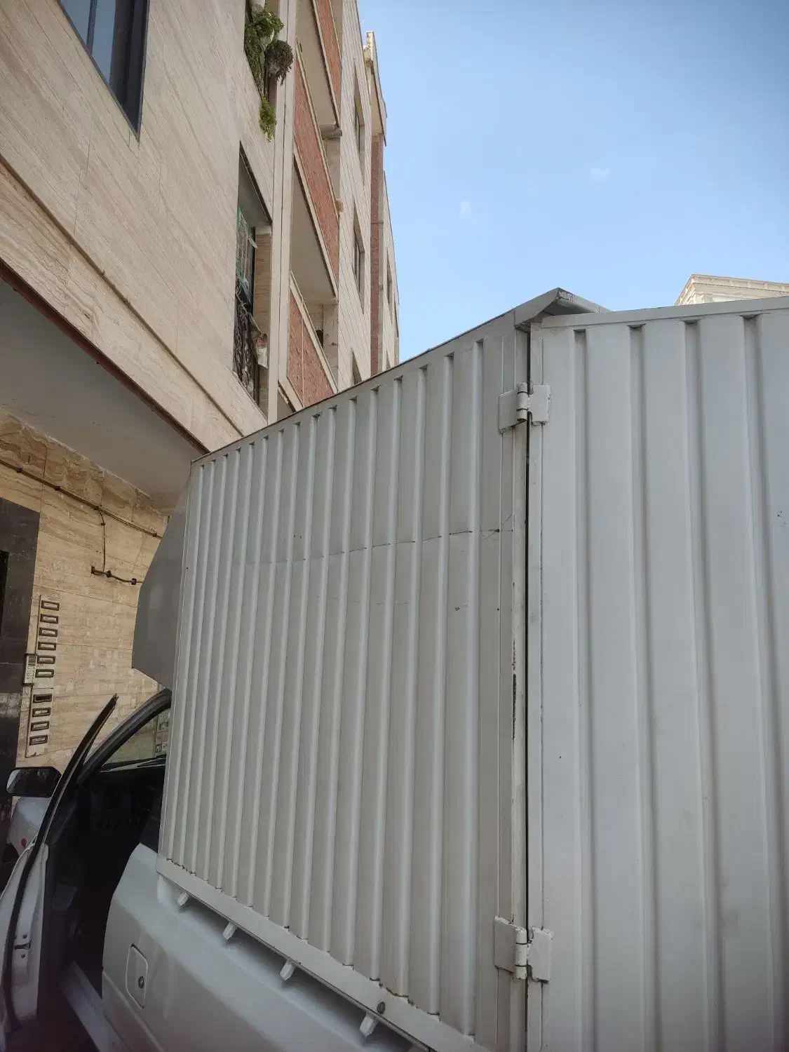 باربند فلزی. سالم. و سبک می‌باشد|قطعات یدکی و لوازم جانبی|قرچک, باقرآباد|دیوار